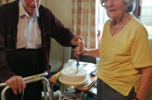 Residents at Tanglewood Horncastle celebrate 77th Wedding Anniversary
