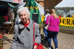 Resident visits Alford Craft Market