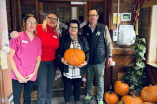 Pumpkin Carving at Cedar Falls